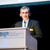 2025-11-29-0337-Stefan-Deutsch