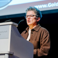 2025-11-29-0649-Stefan-Deutsch