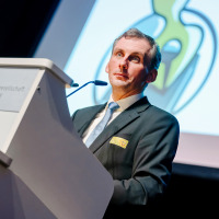 2025-11-29-0667-Stefan-Deutsch